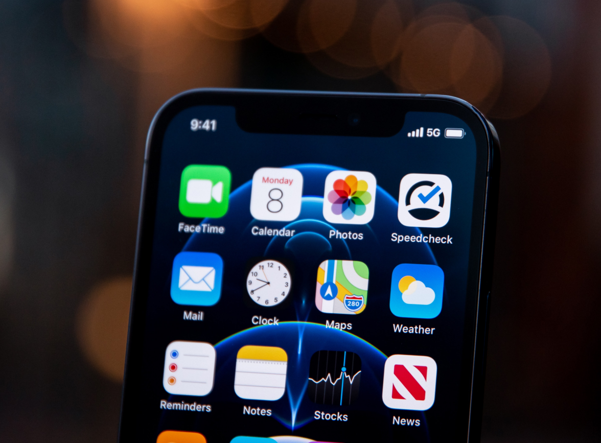 封开苹果手机维修分享为什么 iPhone 12 在冬季会自动关机 