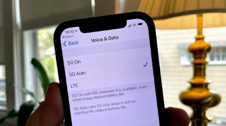 封开苹果手机维修分享iPhone 12如何打开或关闭5G网络 